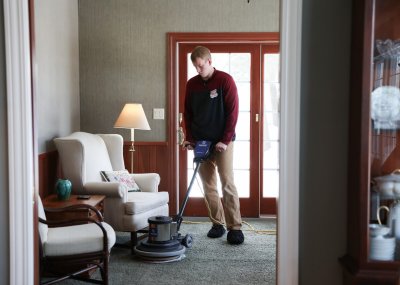 Heavens-Best-Carpet-Cleaning-in-Cedar-Rapids-IA (23)